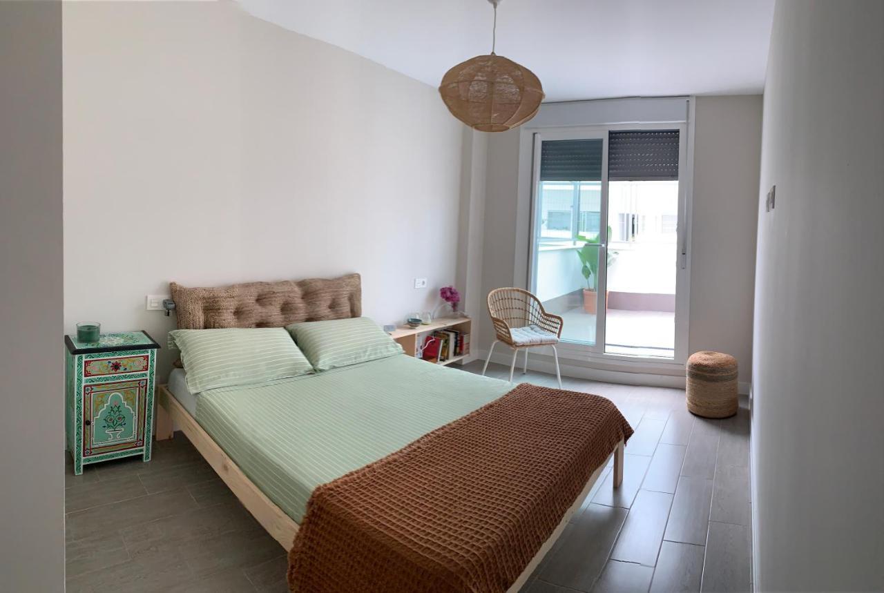 Espectacular Apartamento En Primera Linea De Playa Torrox Exterior photo