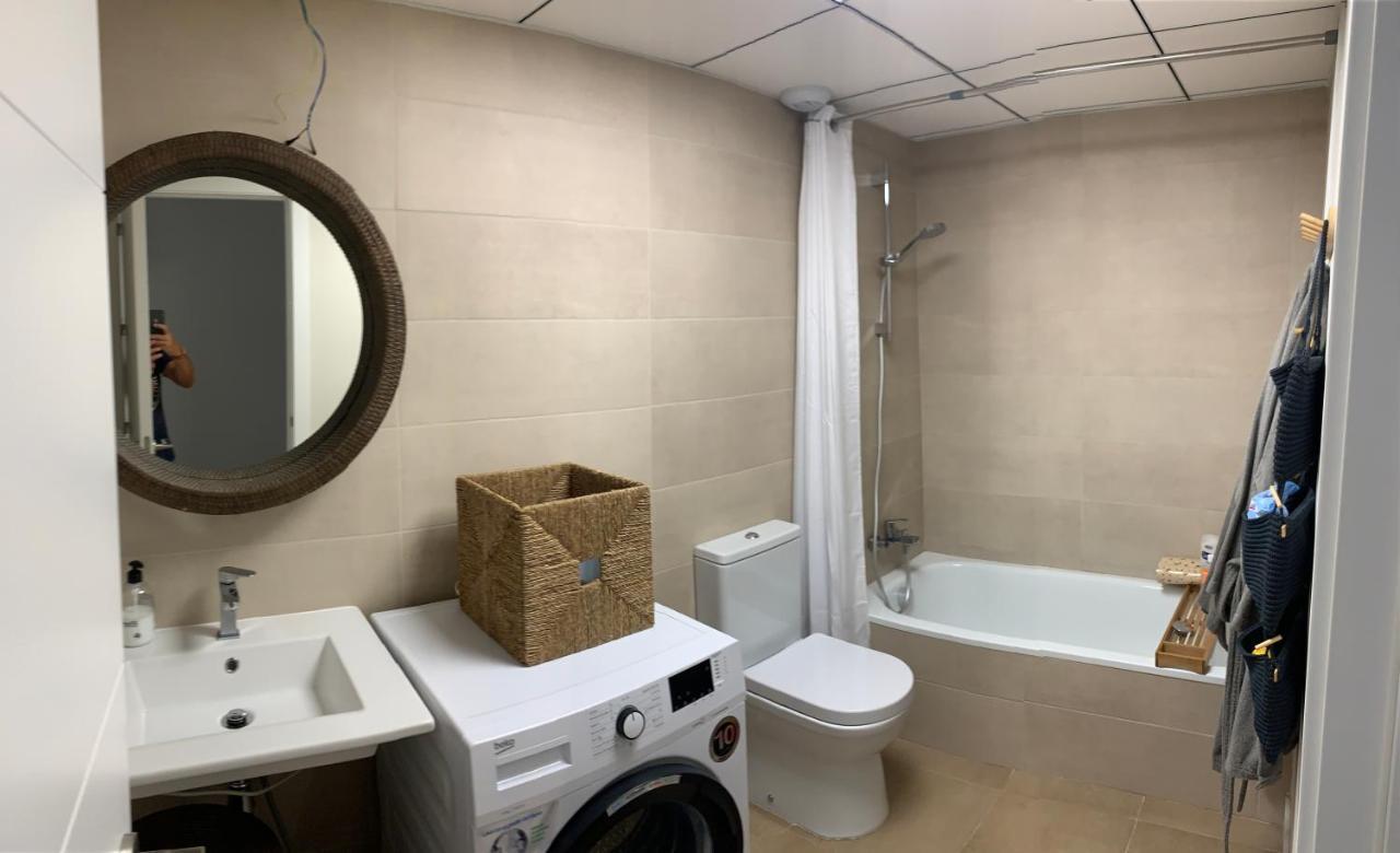 Espectacular Apartamento En Primera Linea De Playa Torrox Exterior photo