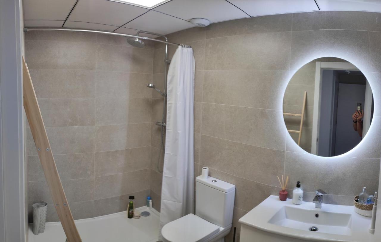 Espectacular Apartamento En Primera Linea De Playa Torrox Exterior photo