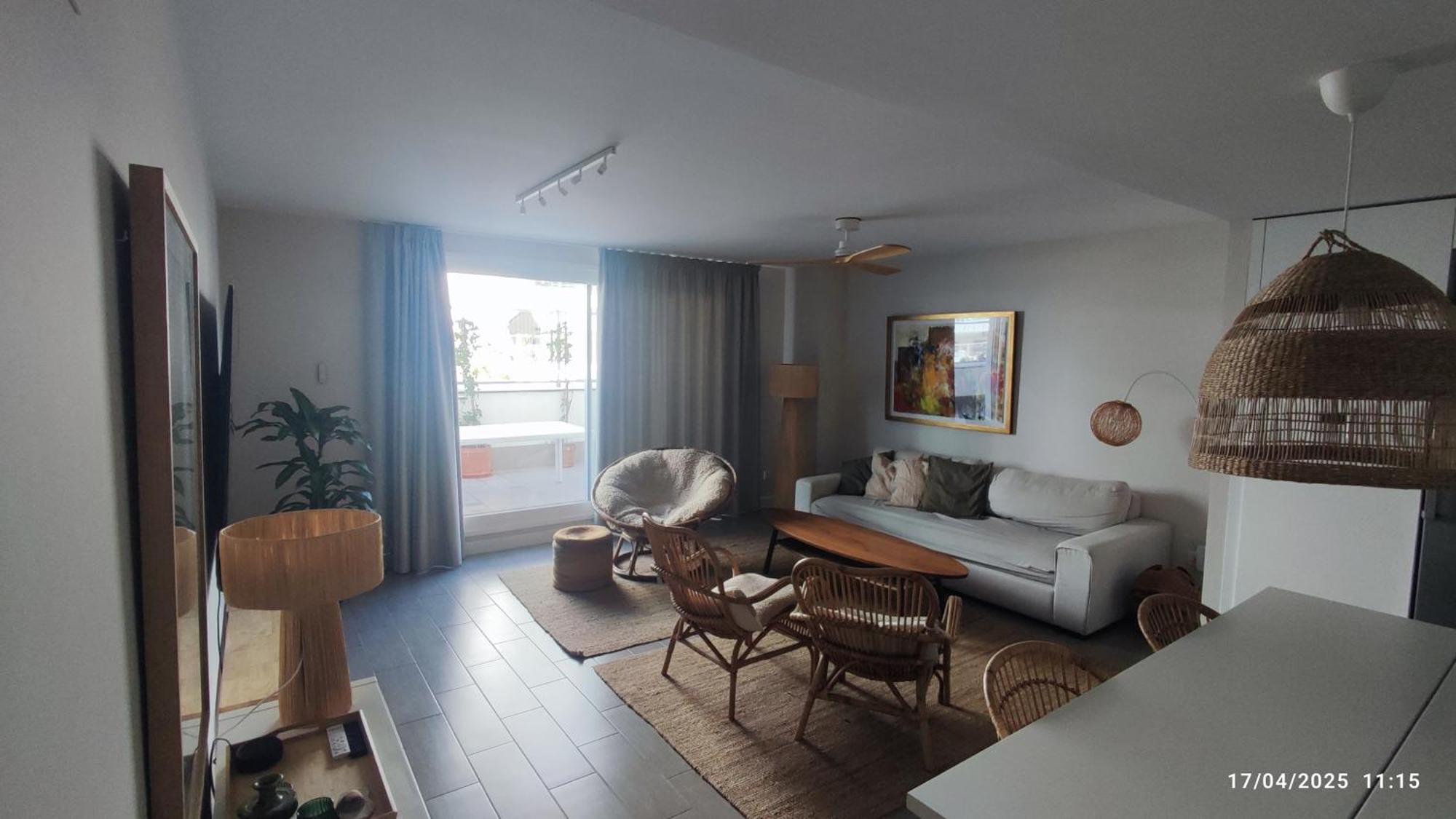 Espectacular Apartamento En Primera Linea De Playa Torrox Exterior photo