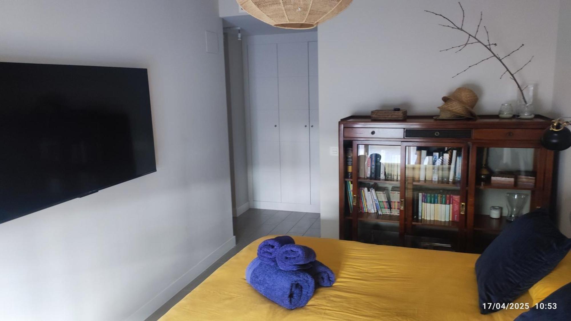 Espectacular Apartamento En Primera Linea De Playa Torrox Exterior photo